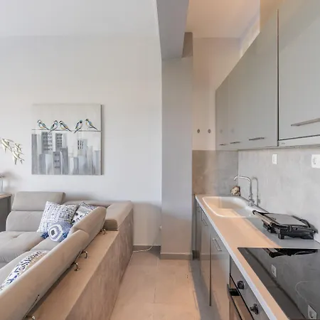 Seashell By Halu! Néa Fókaia